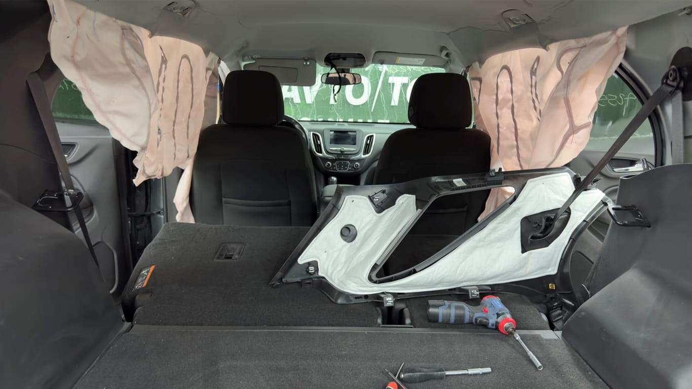 ChevroletEquinox_0008_9