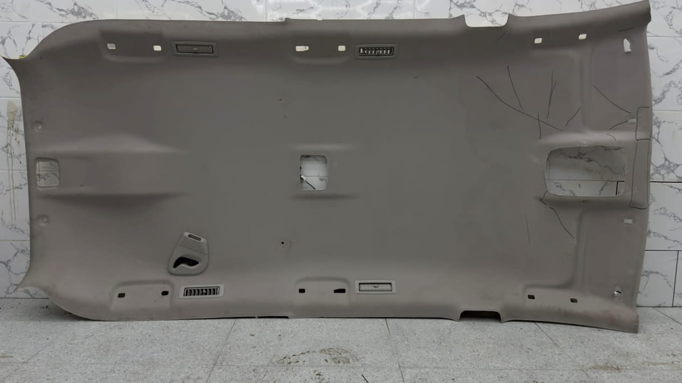 peretyazhka-potolka-v-avtomobile-2_0000_1