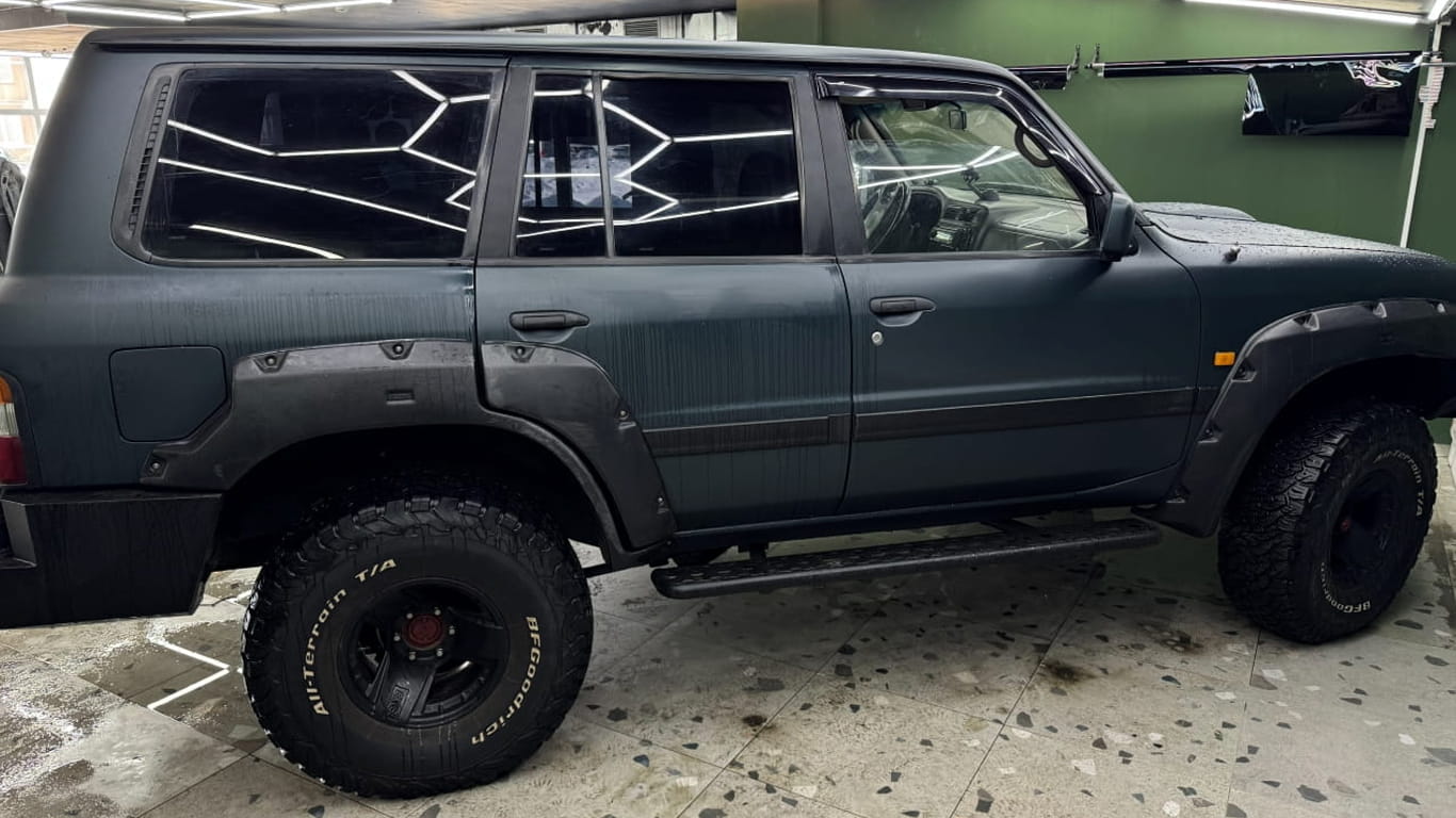 tonirovka-stekol-avto-deepal-s05_0000_1