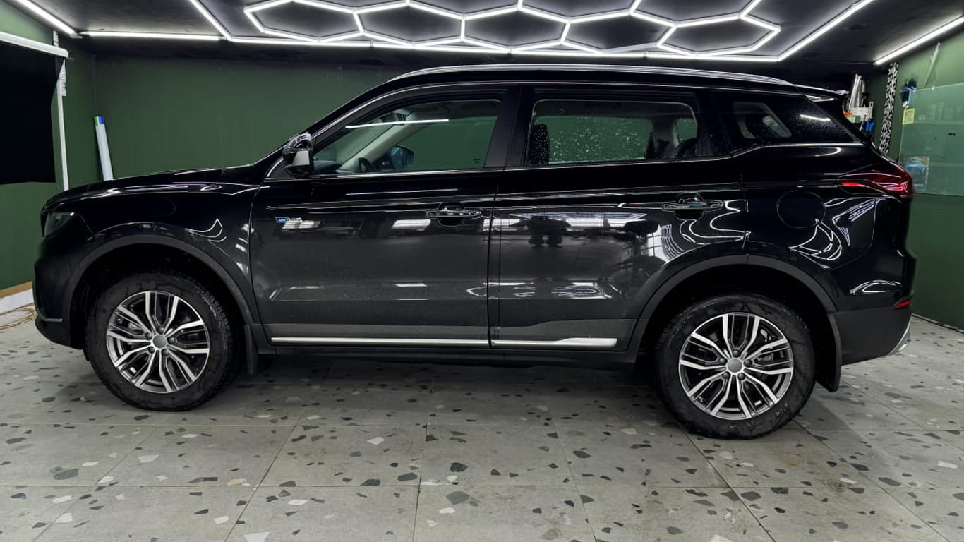 tonirovka-stekol-avto-belgee-x70_0000_1