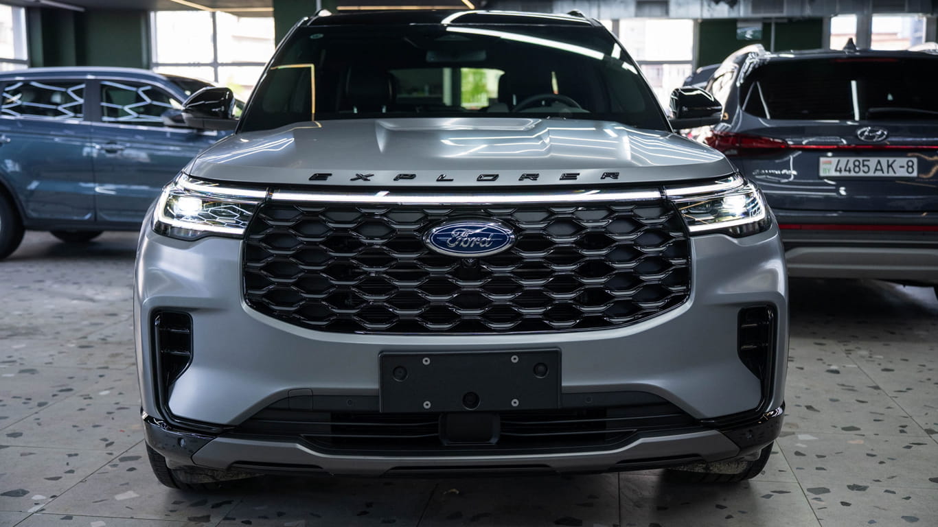 oklejka-matovoj-plenkoj-ford-explorer_0004_2