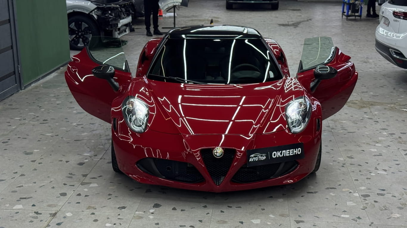polirovka-i-nanesenie-keramiki-alfa-romeo-4c_0012_2
